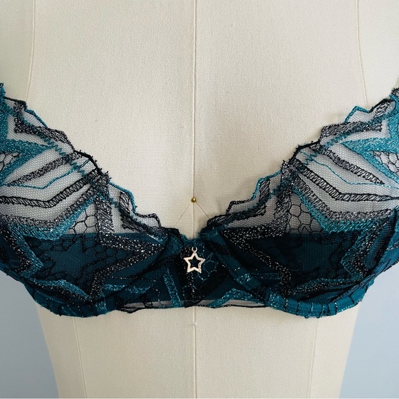 Savage x Fenty Shining Star Embroidered Half Cup Plunge Bra- Multi- 32D- NWT - Picture 3 of 12